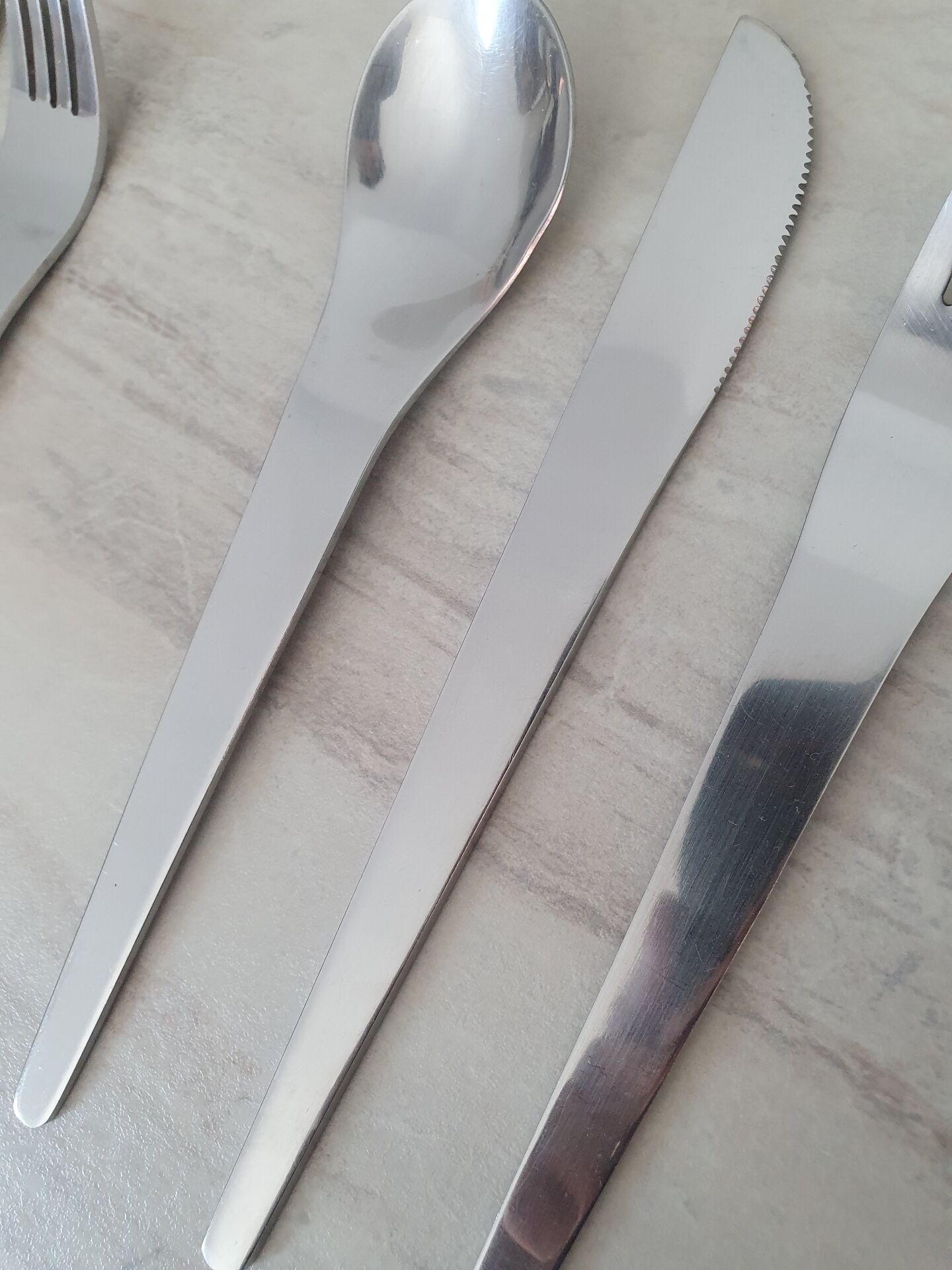 18 stainless steel Space Age place settings / Spoon Fork Knife