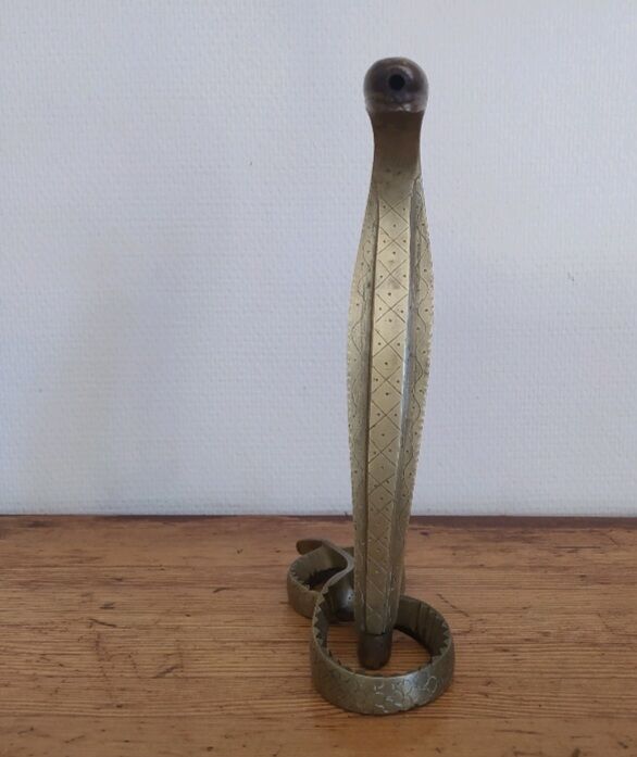 Cobra bronze lamp base
