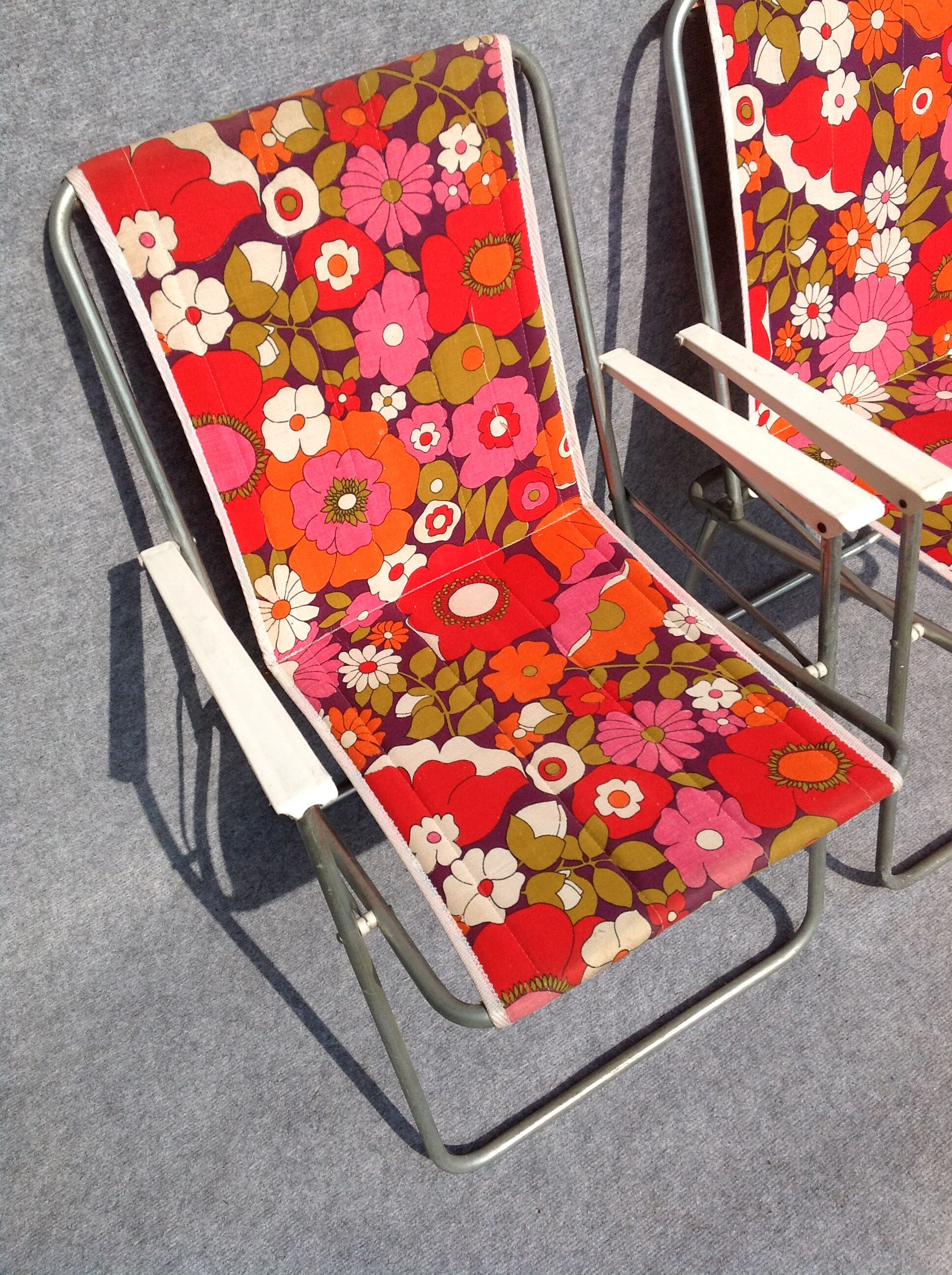 Paire de chaises pliantes vintage