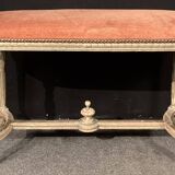Piano bench