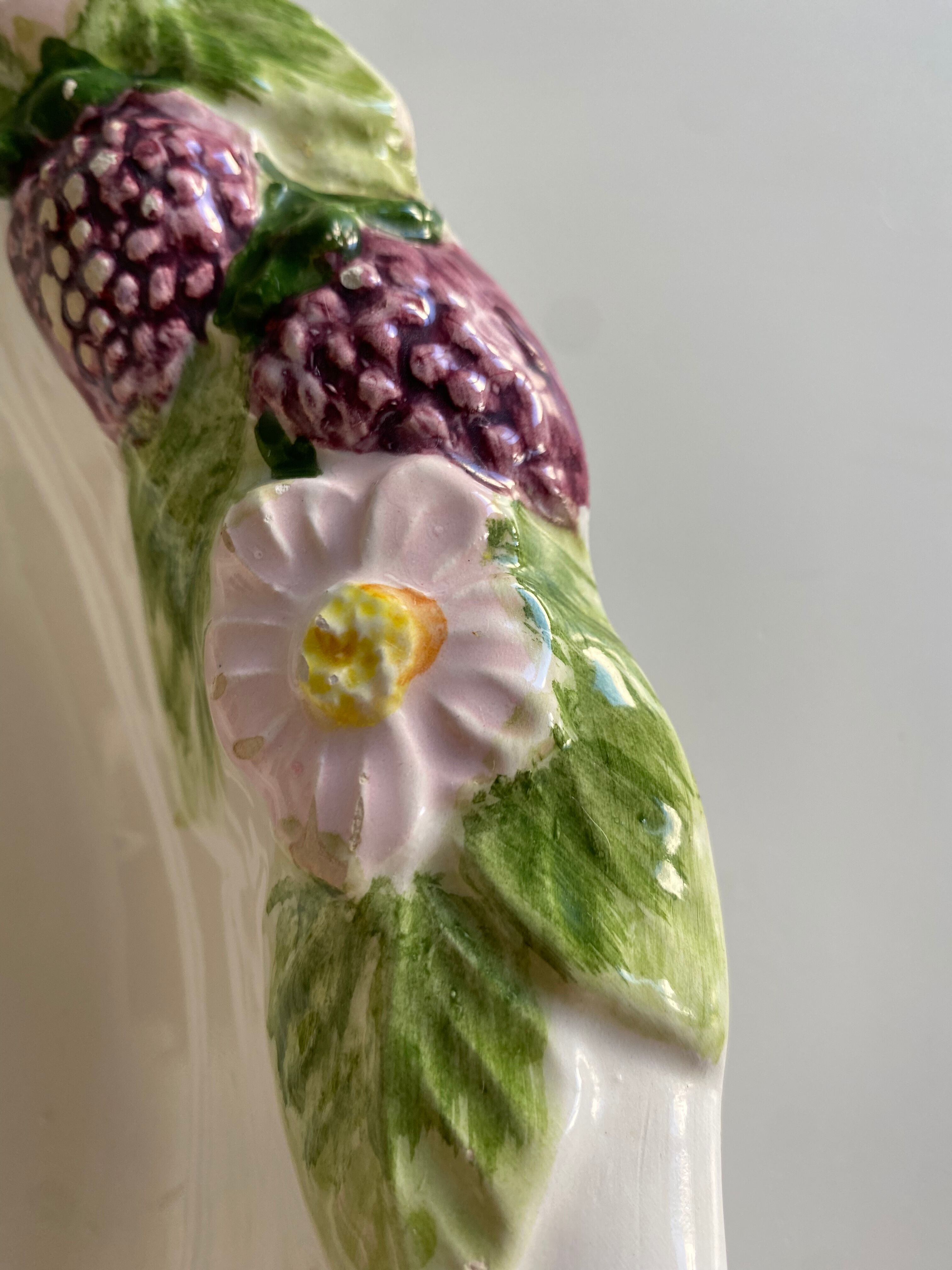 Oval-shaped dish slurry fruits and flowers