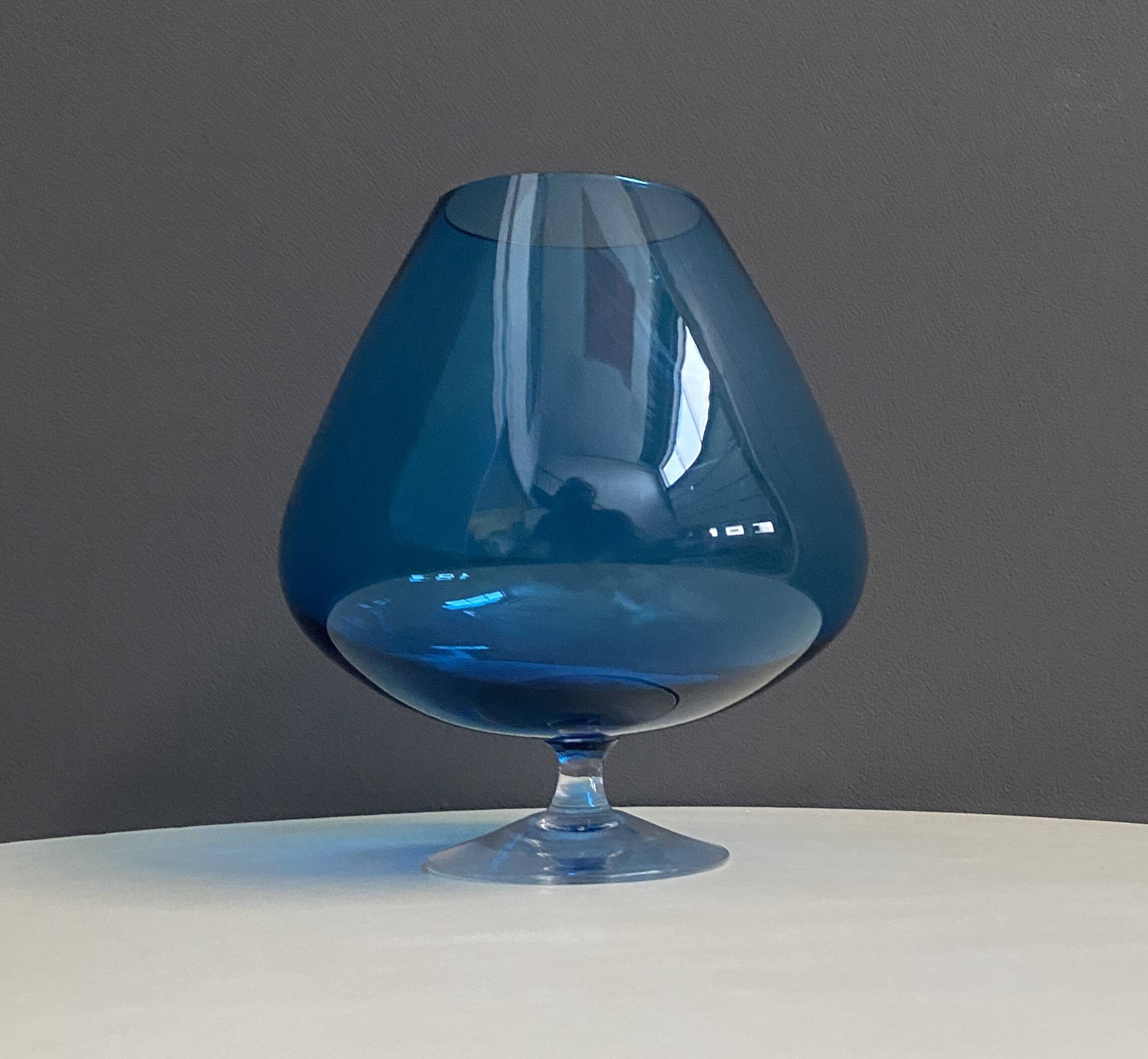 Empoli Blue large cognac glass shape vase 1960s
