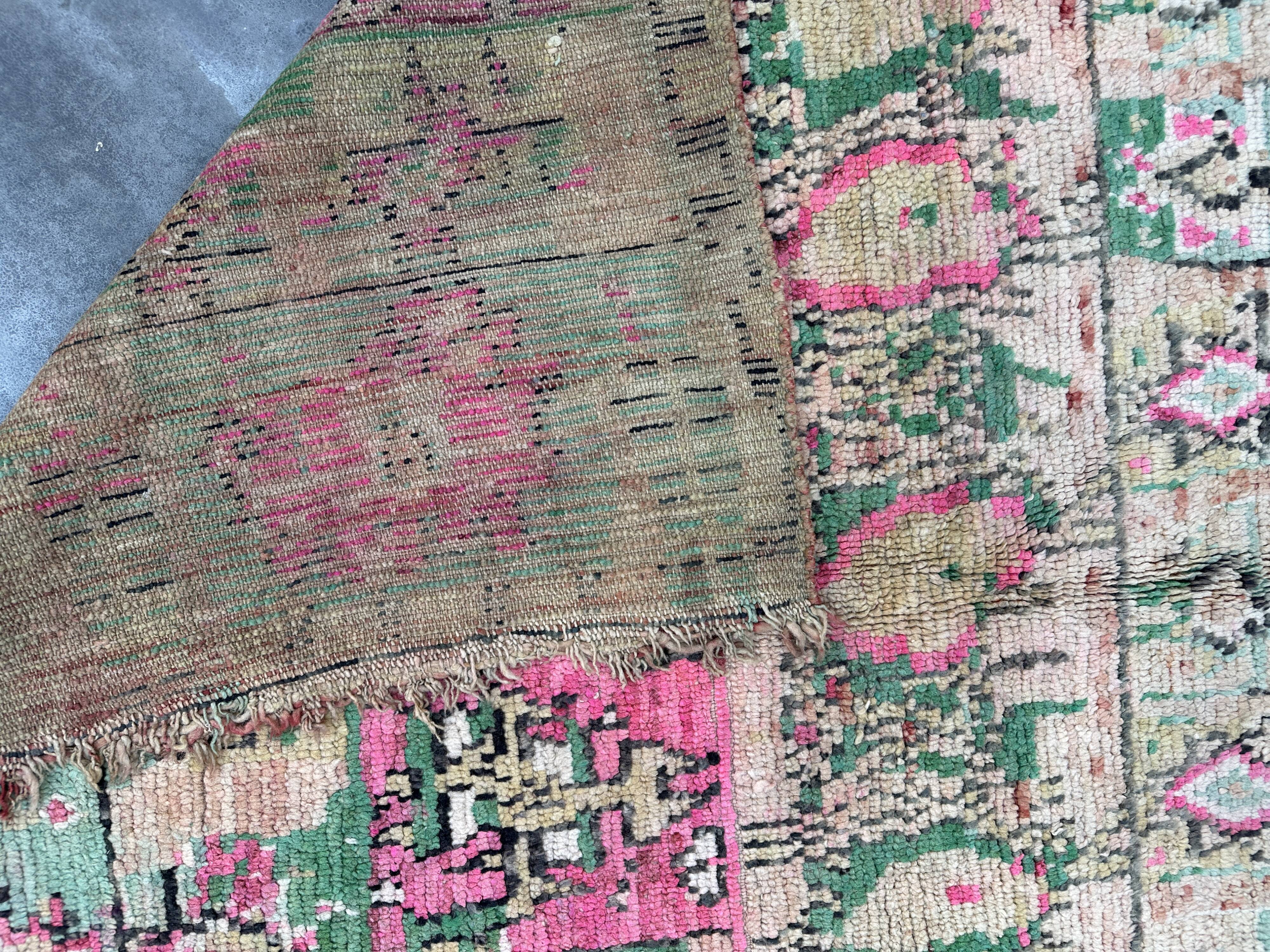 Neutral Boujad Moroccan rug - 202 x 173 cm
