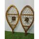 paire de raquettes en bois