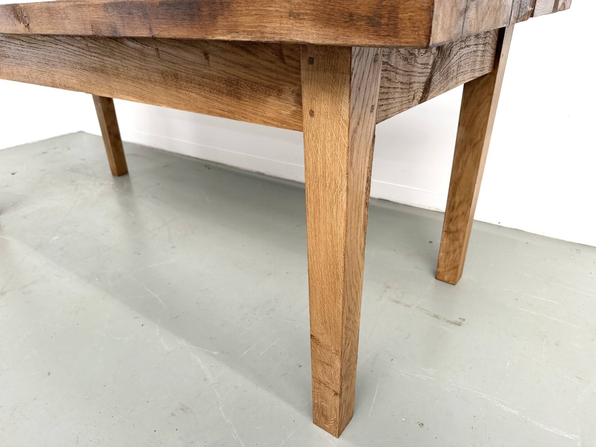 Table en chêne massif – années 50