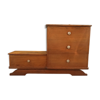 Dresser asymmetric year 30