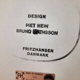 Fritz Hansen B613 super-elliptical dining table