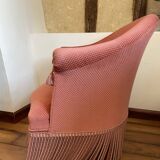 Pink velvet toad armchair