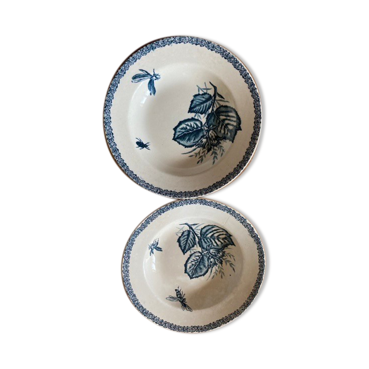 Pair of Choisy le Roi soup plates