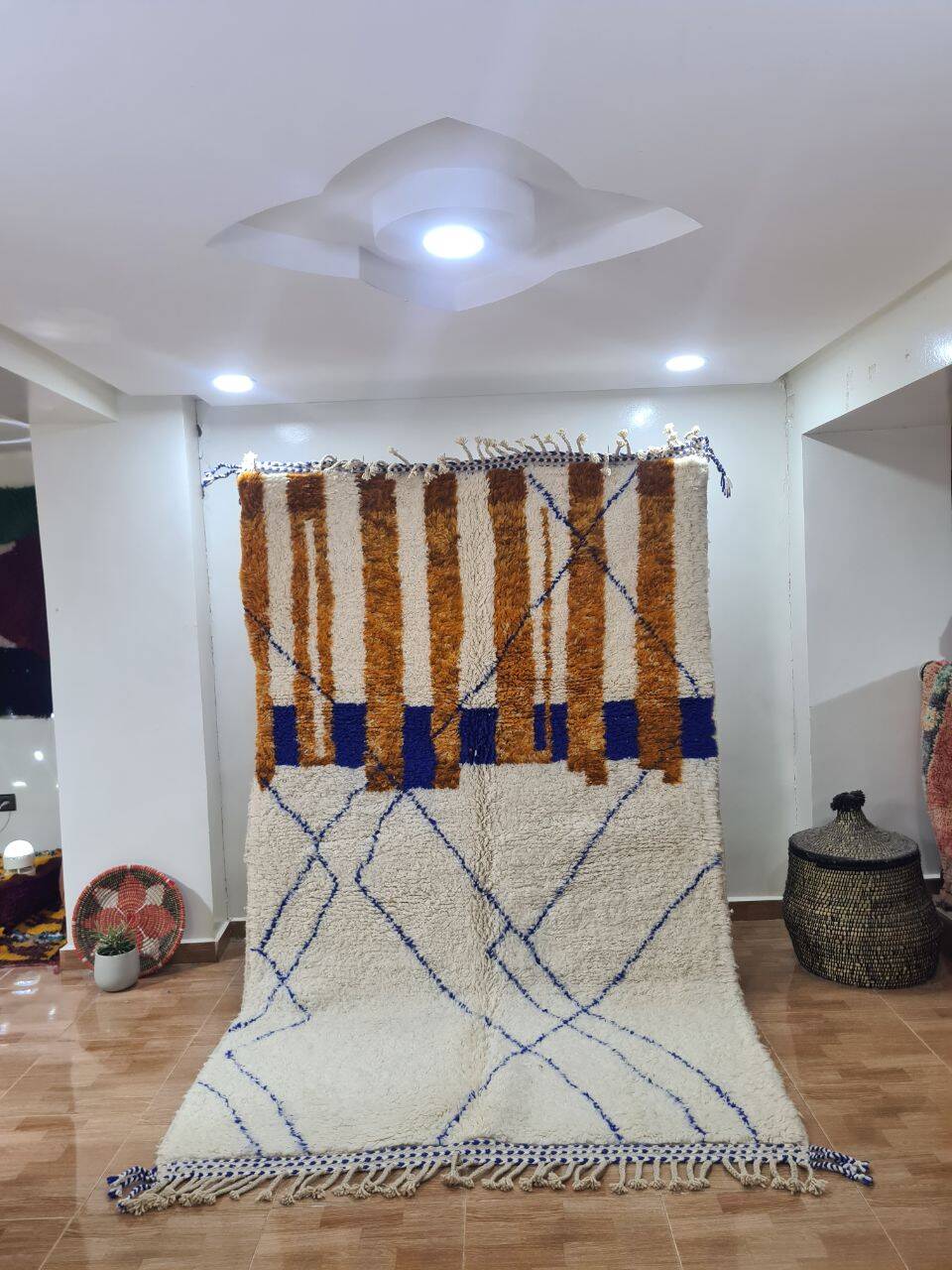 Handmade wool Berber rug 250x150 cm