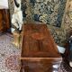 Commode galbée