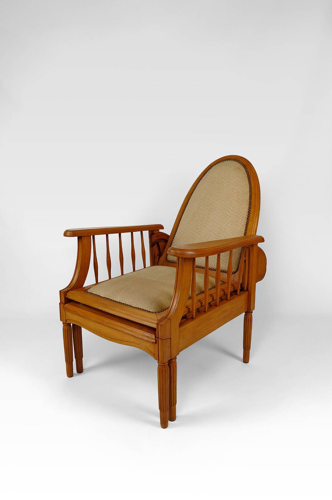 Morris beech lounge chair, Art Deco, France, Circa 1925