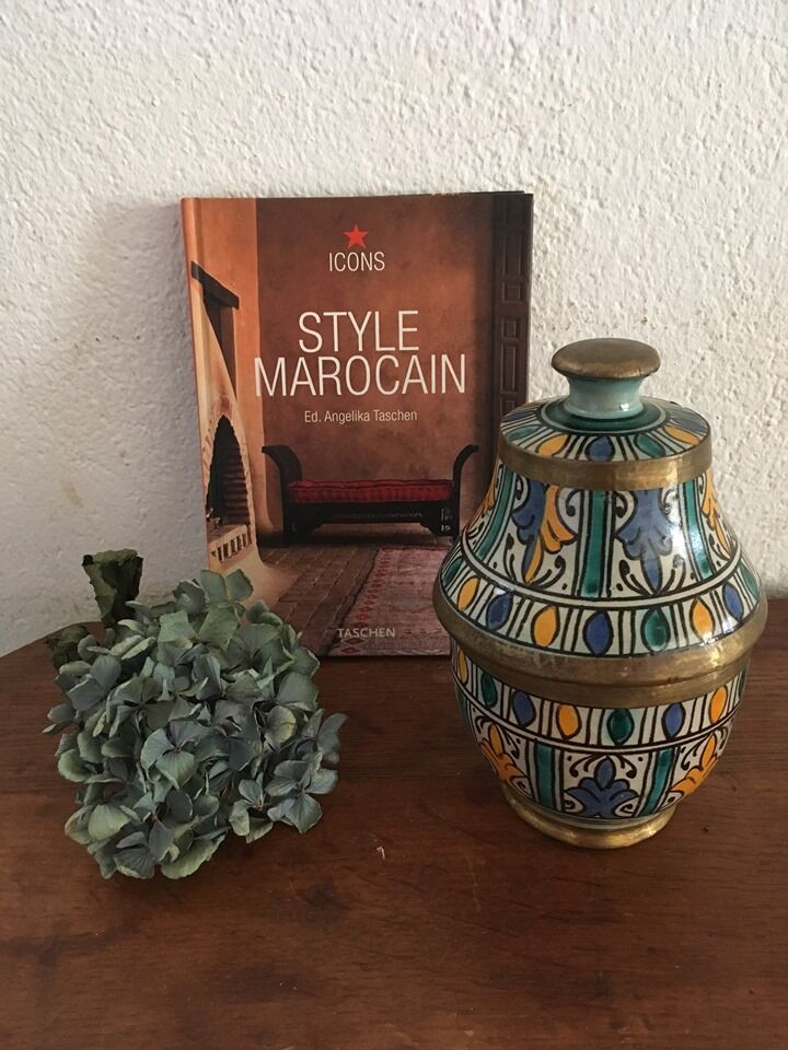 Moroccan pottery from the 70s