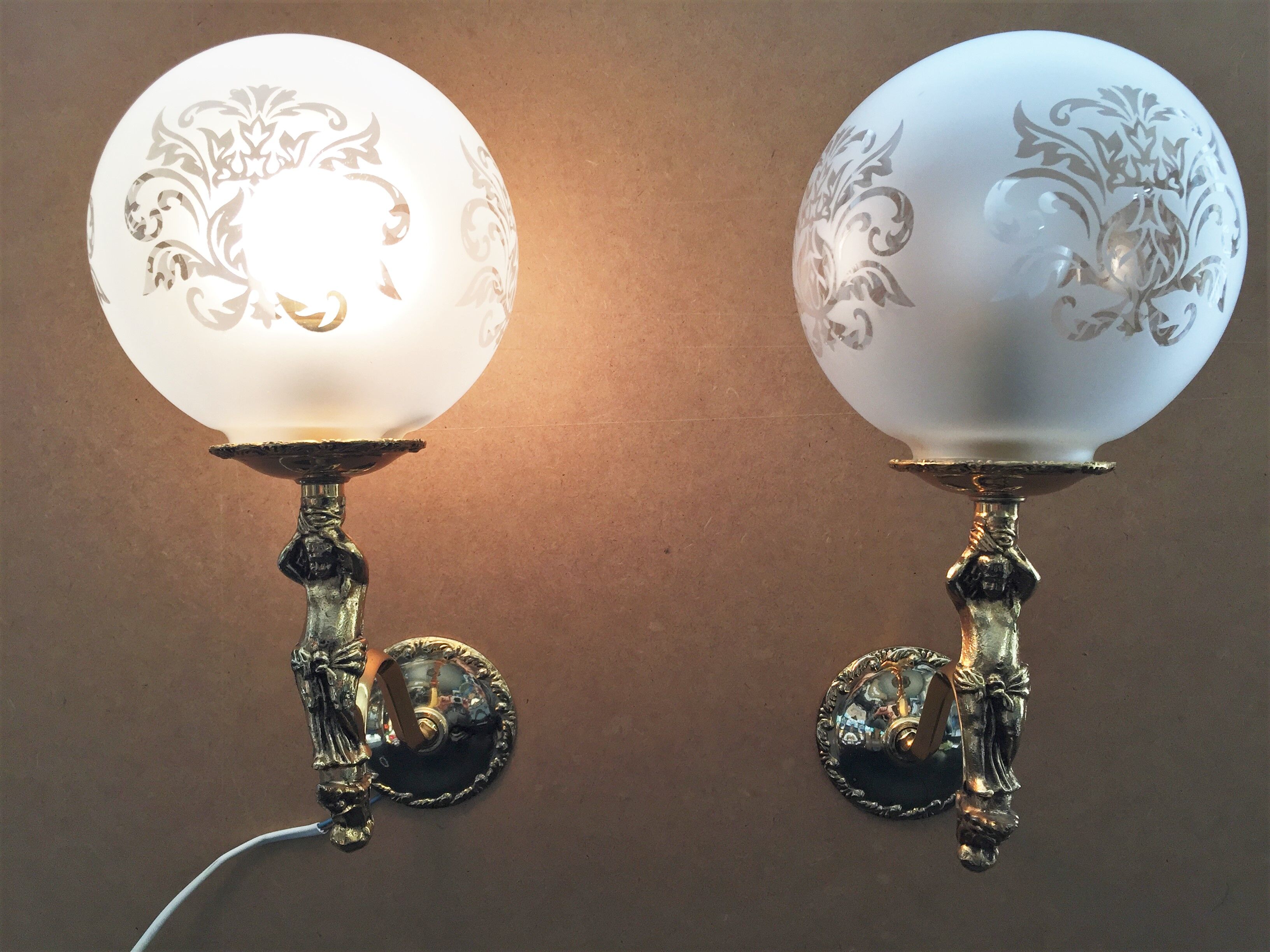 Pair wall lamps gilded bronze atlas globe style louis xv/xvi