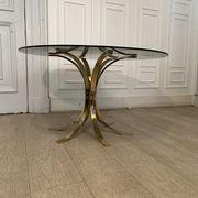 Table basse laiton et verre fumé, 1970s
