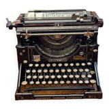Underwood typewriter 5 1915