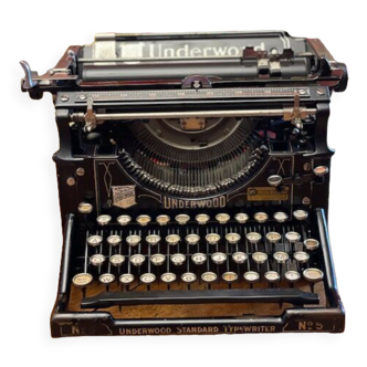 Underwood typewriter 5 1915