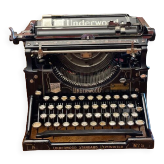 Machine à écrire underwood 5  1915