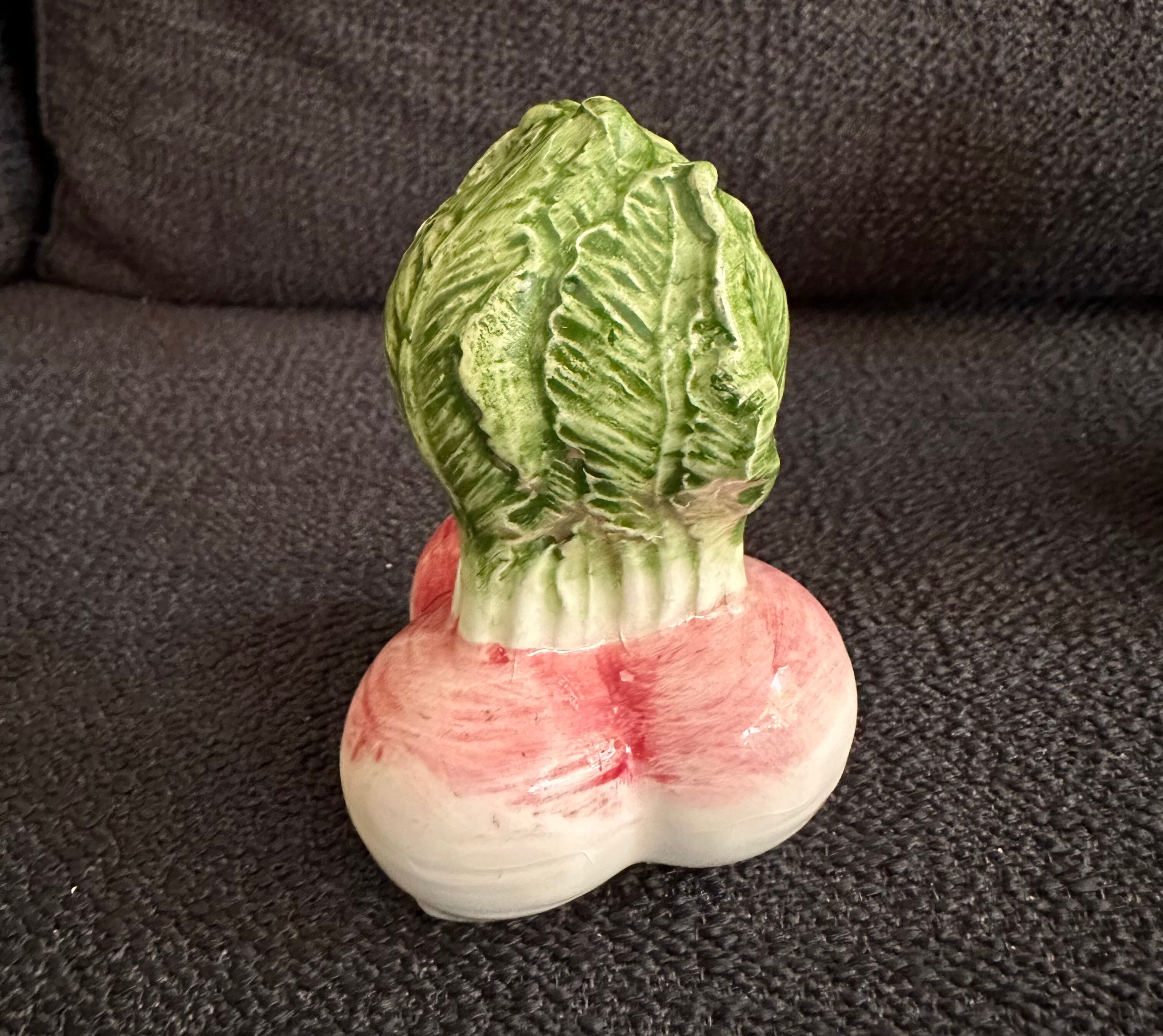 Pepper / salt shakers