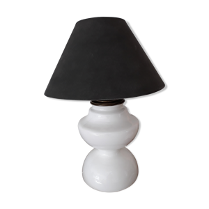 Lampe en opaline blanche