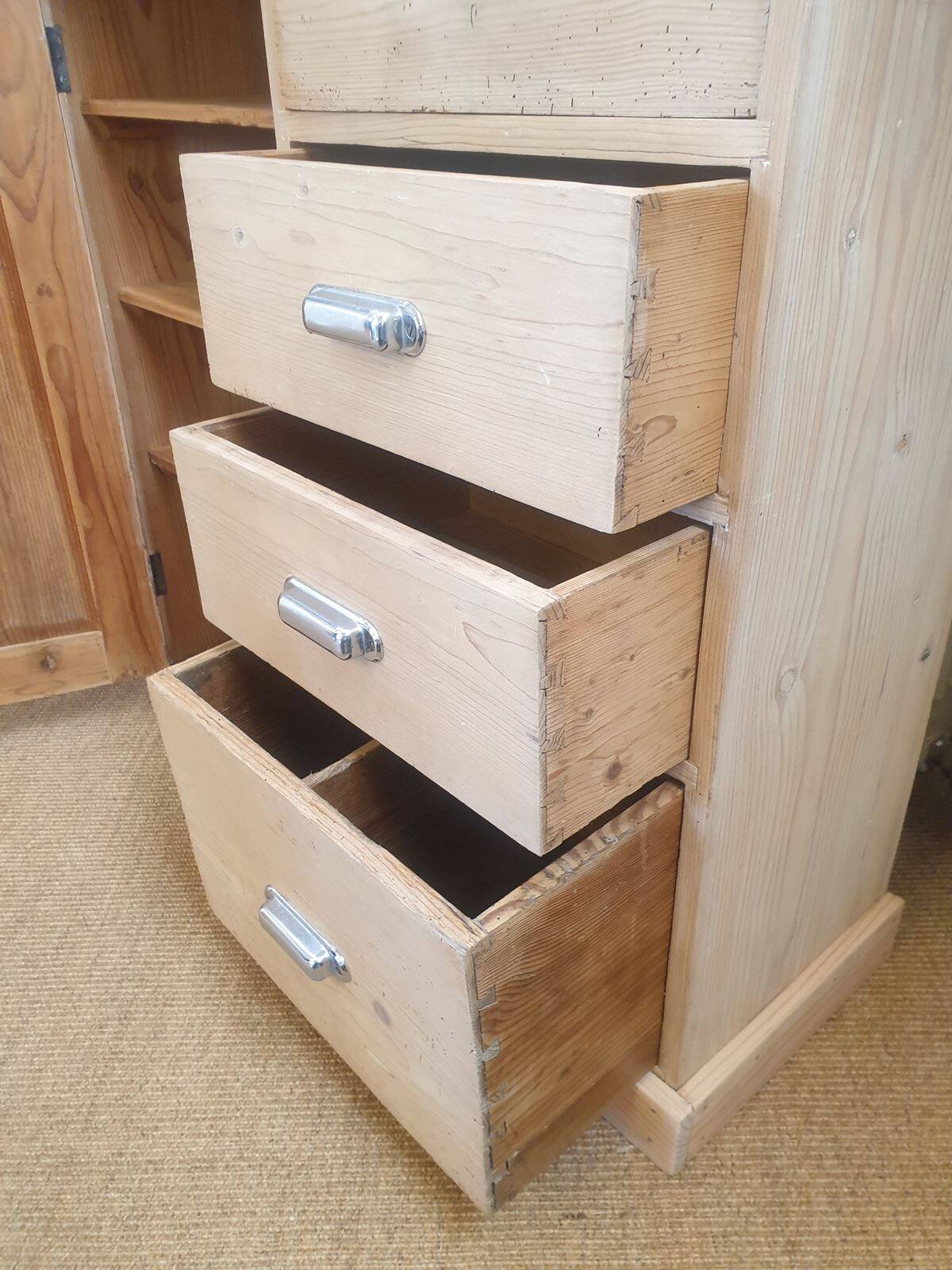 Trade furniture