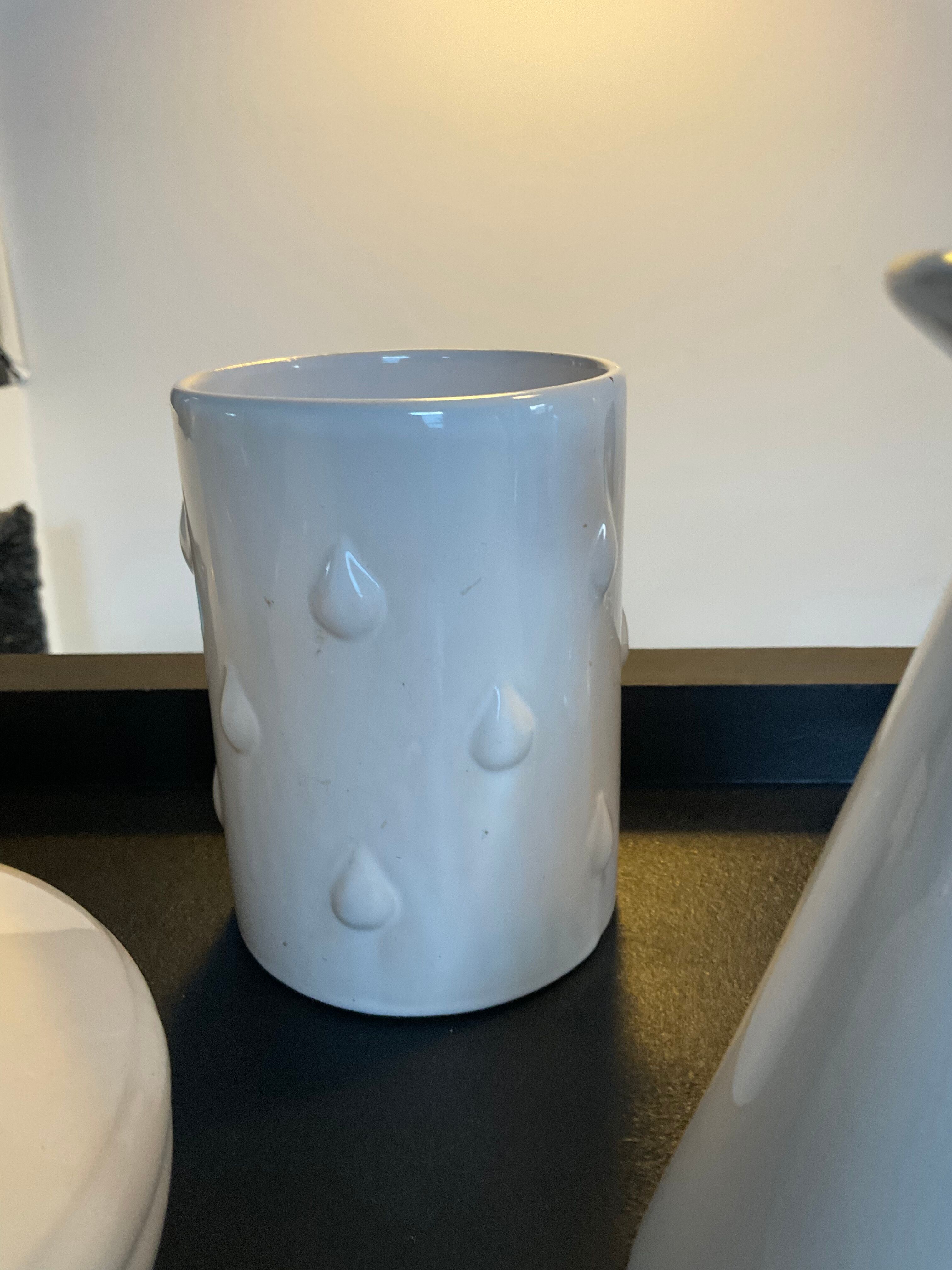 Series of 6 vintage vases in white ceramic years 60-70