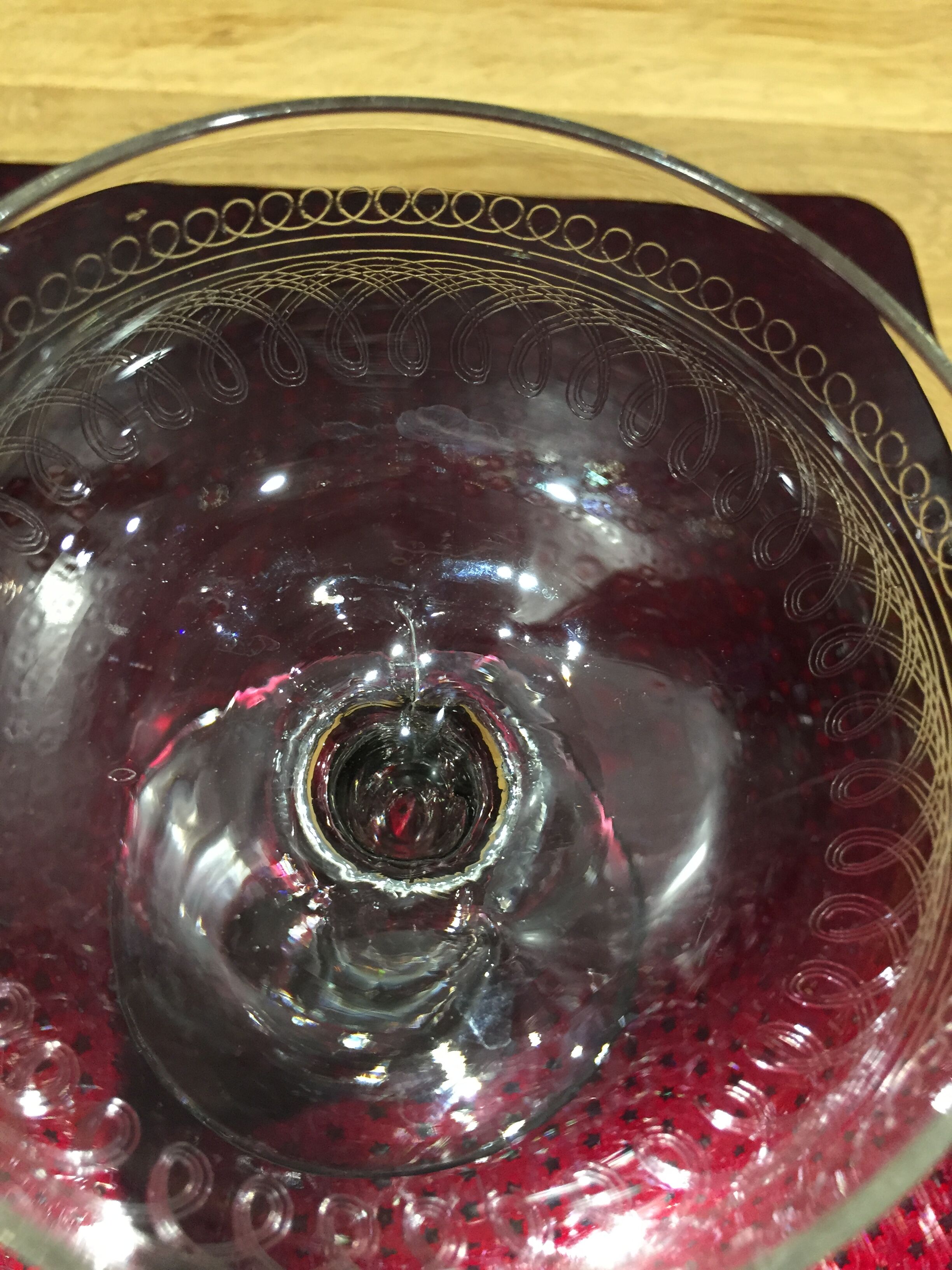 Series of 5 old and engraved champagne glasses