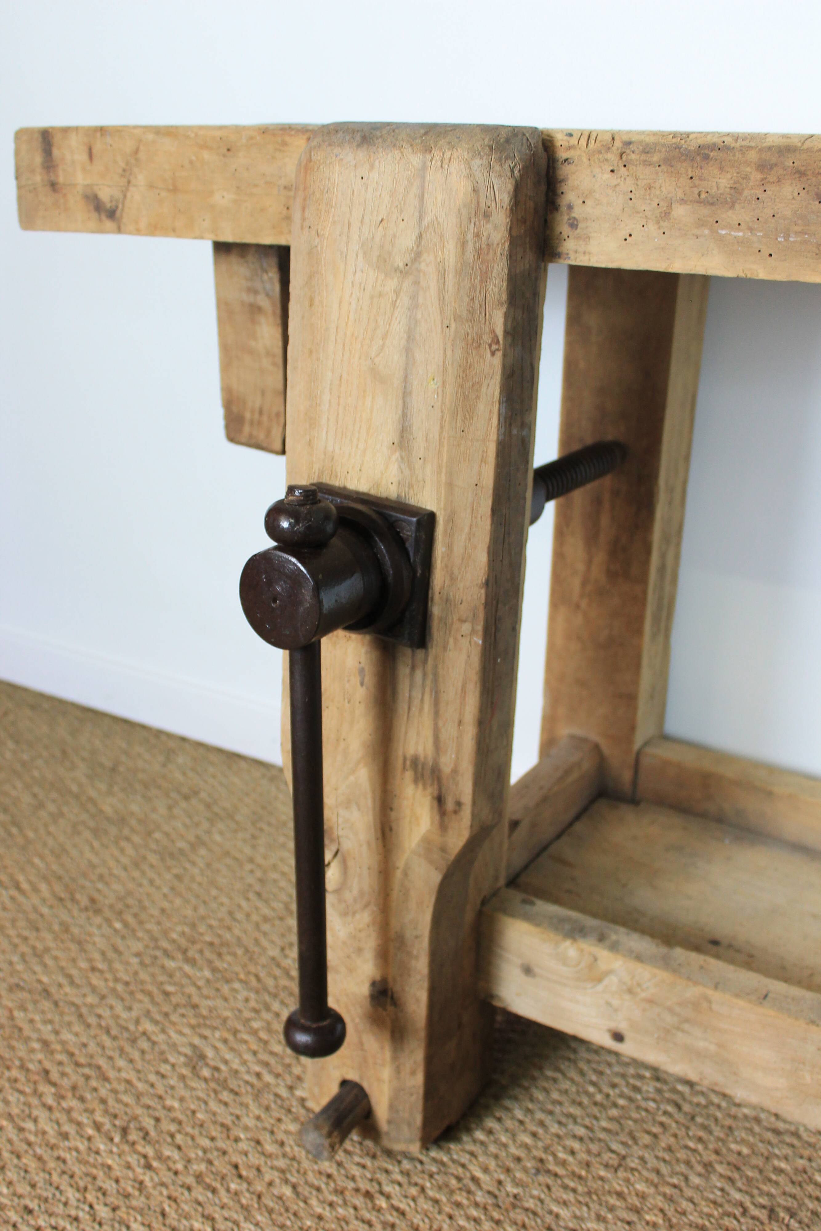 Carpenter's workbench