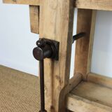 Carpenter's workbench