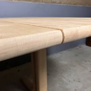 Oval extendable dining table in beech with Danish design.