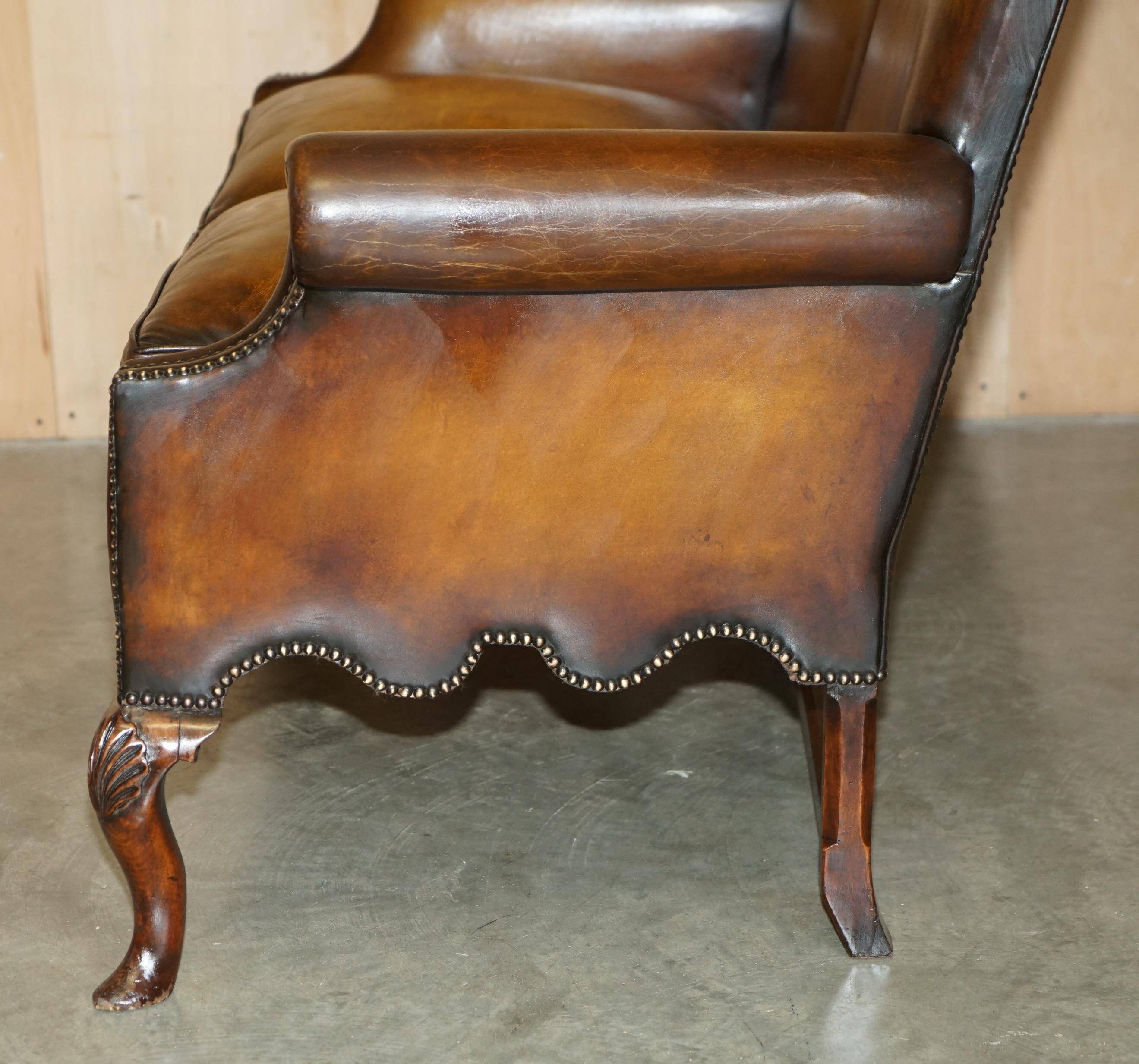 Victorian restored George II style high-back leather canapé