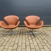 2x Fritz Hansen Swan chair cognac leather, as new!!