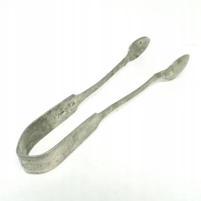 K9K Decorative Old Embossed Tongs