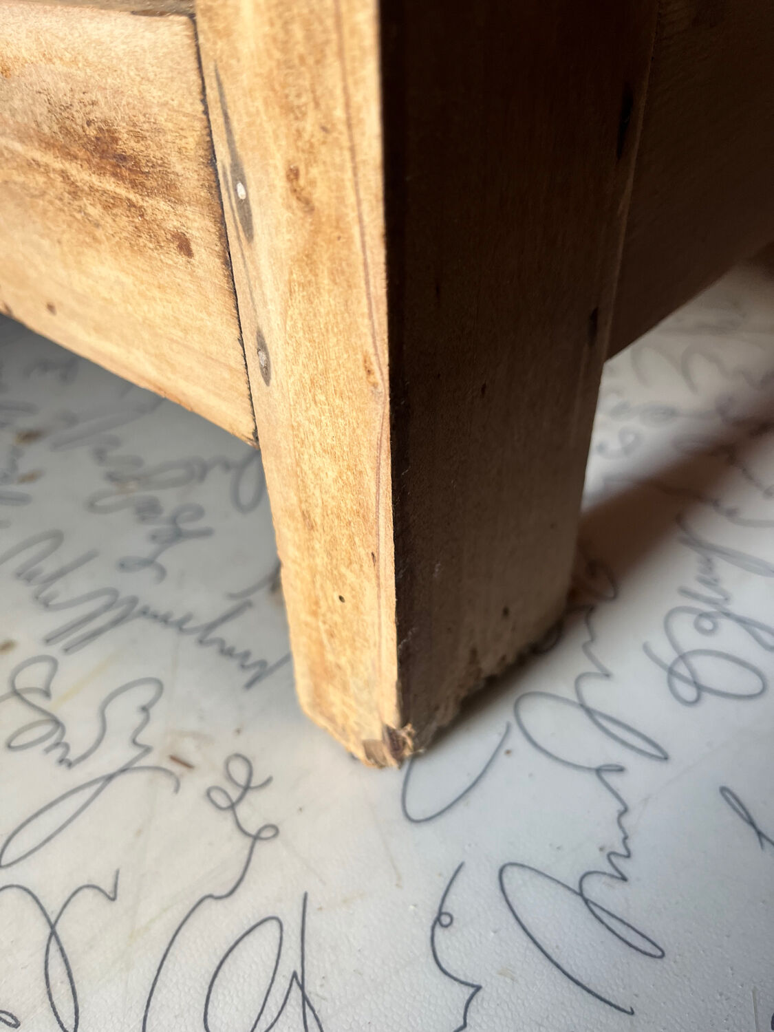 Art Deco chest of drawers