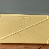 Vintage Yellow Testut scale, 1950s
