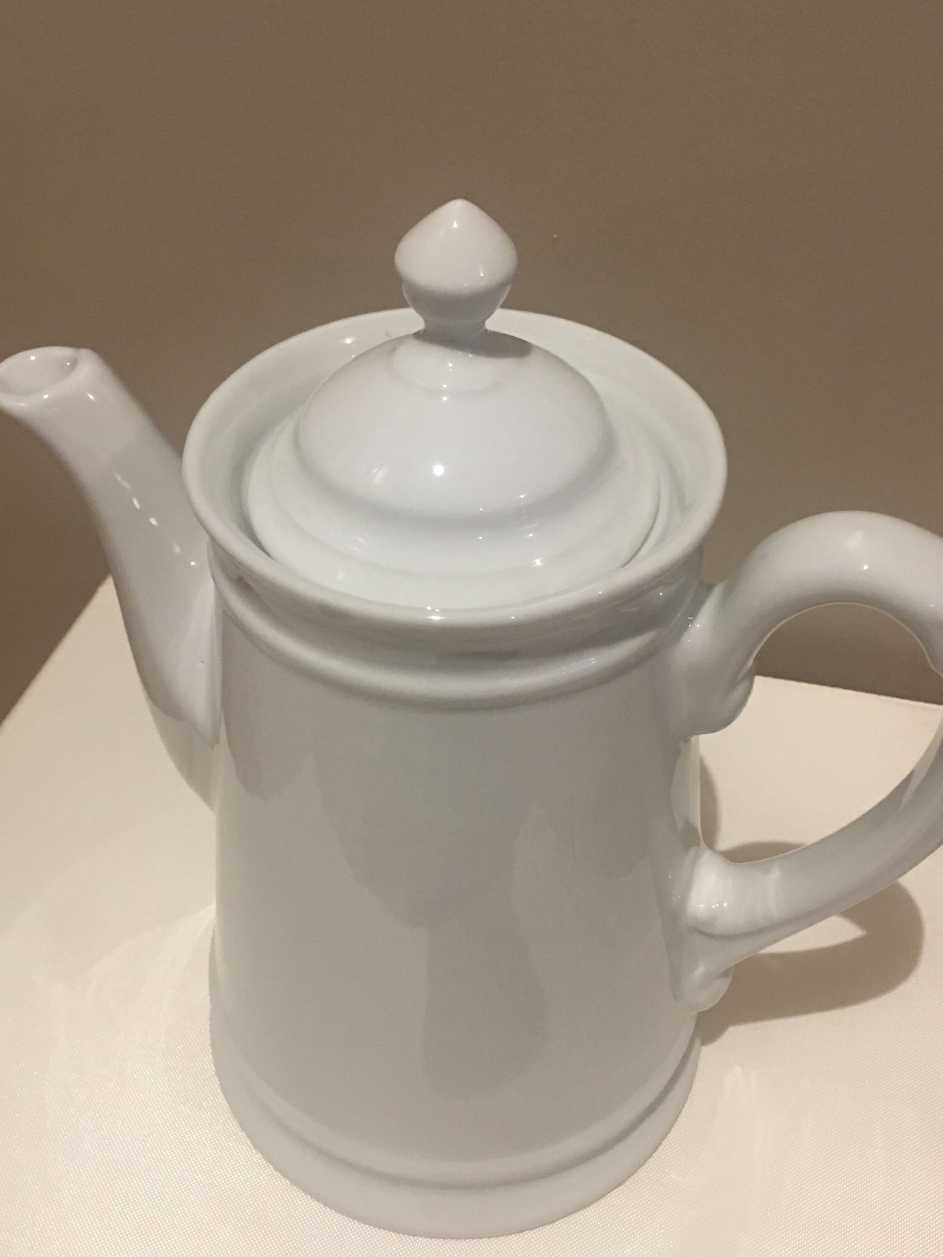 Apilco porcelain coffee maker