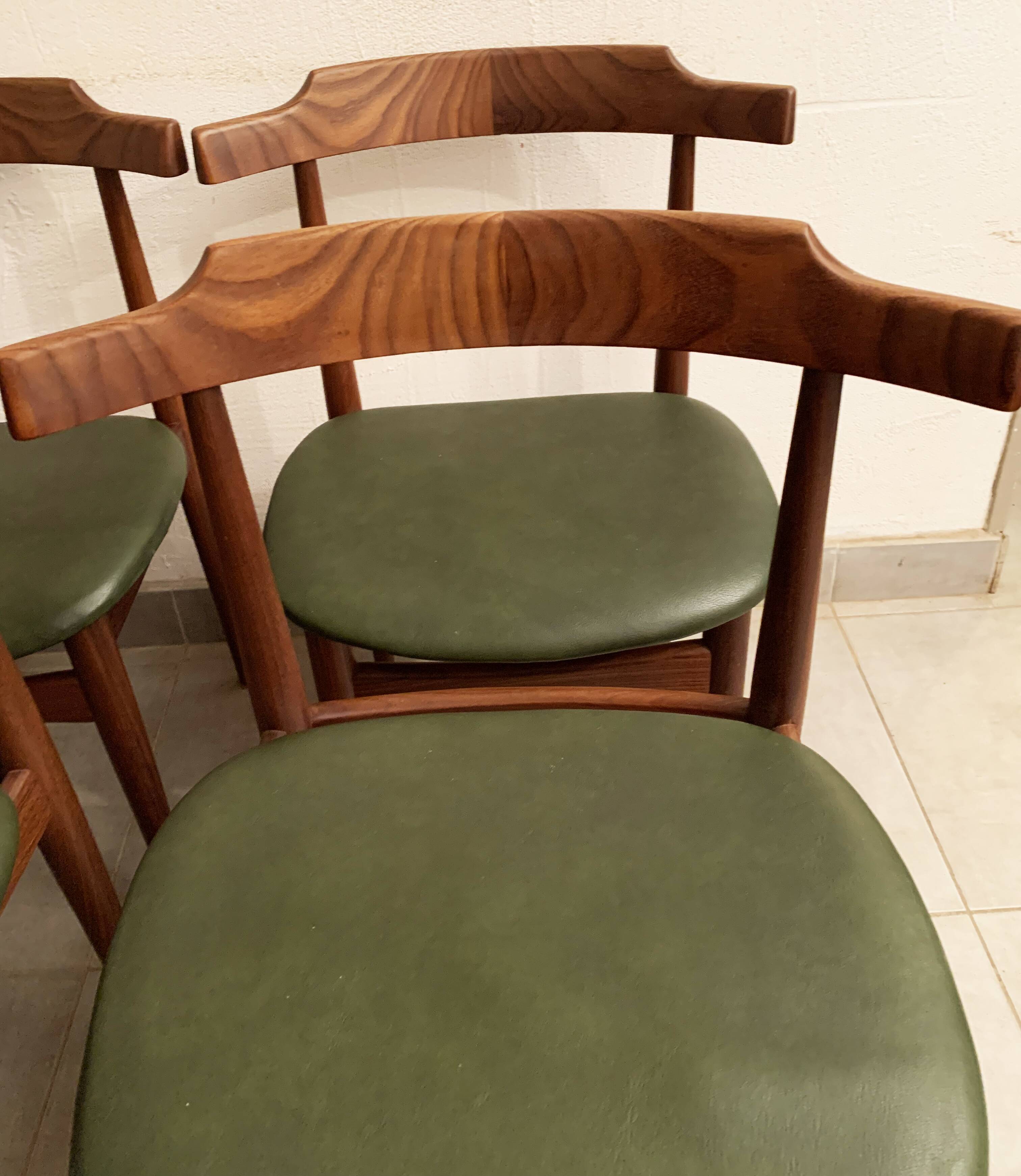 Ensemble de 6 chaises danoises de Hans Olsen pour le fabricant Frem Røjle