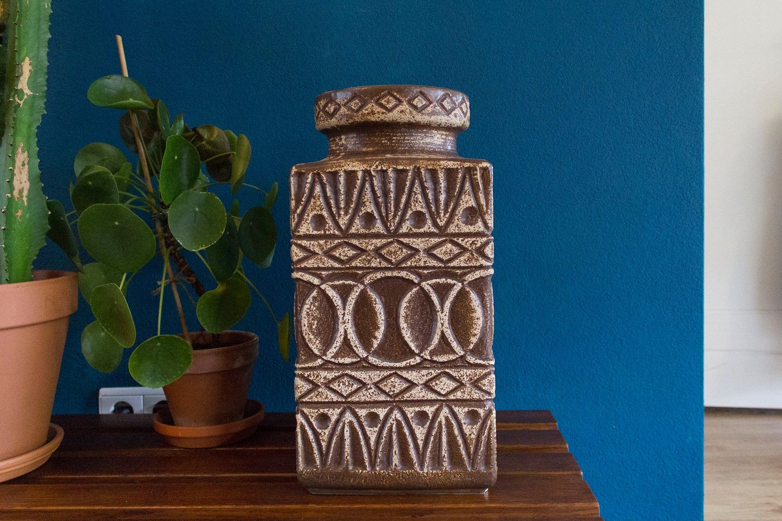 Grand vase de sol vintage fabriqué par bay  W.