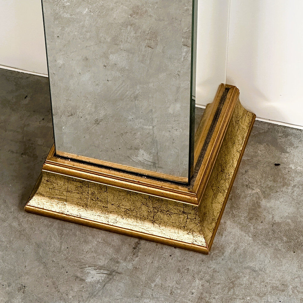 Pair of Deknudt mirrored pedestals / plinths in gilt finish, Belgium, 1980s