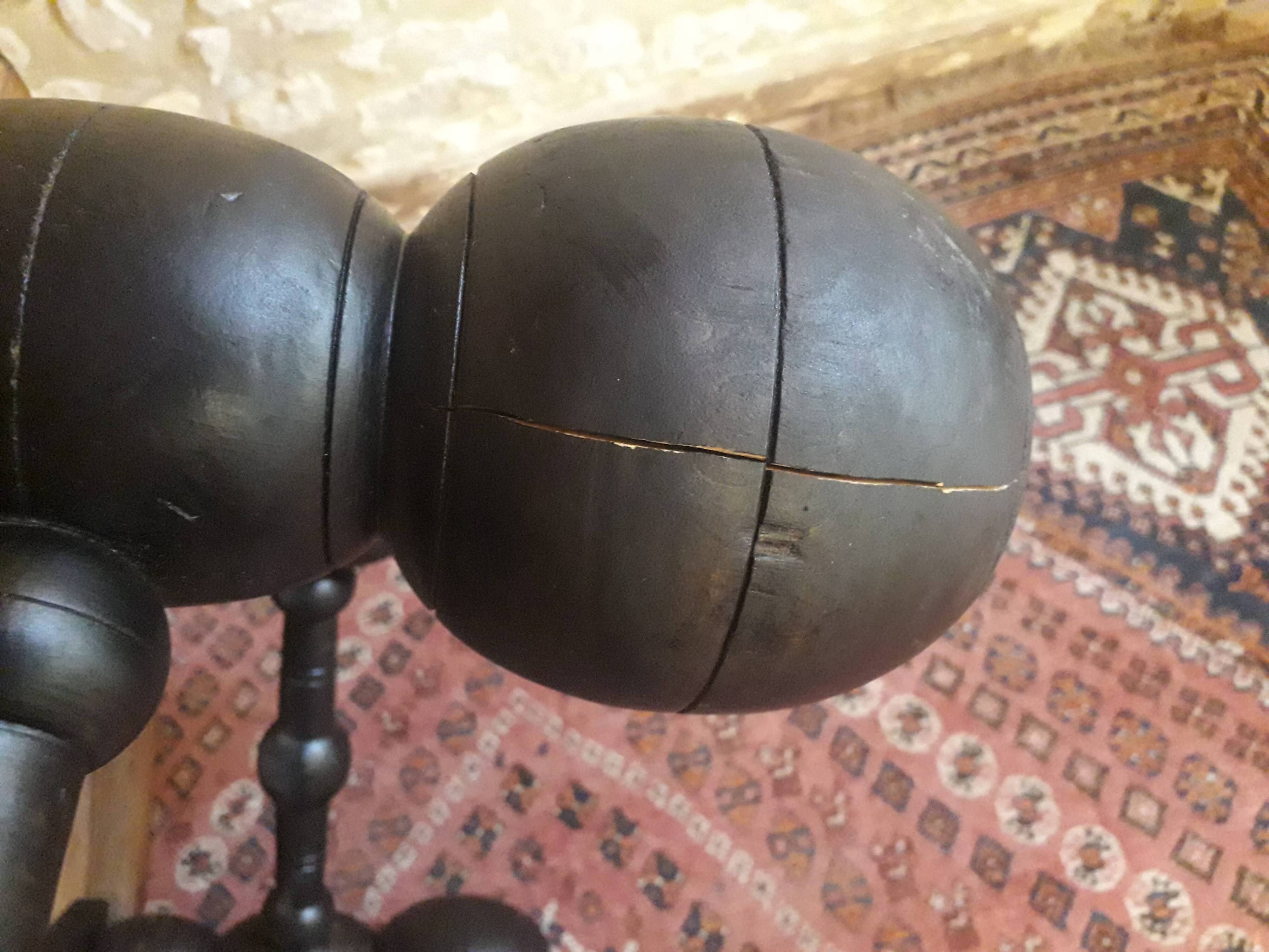 Coffee table attributed to Charles Dudouyt.