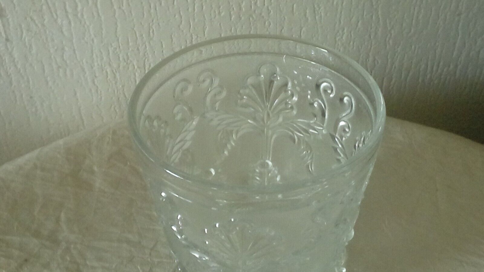 Vase à violette en cristal taillé époque Charles X 19ème