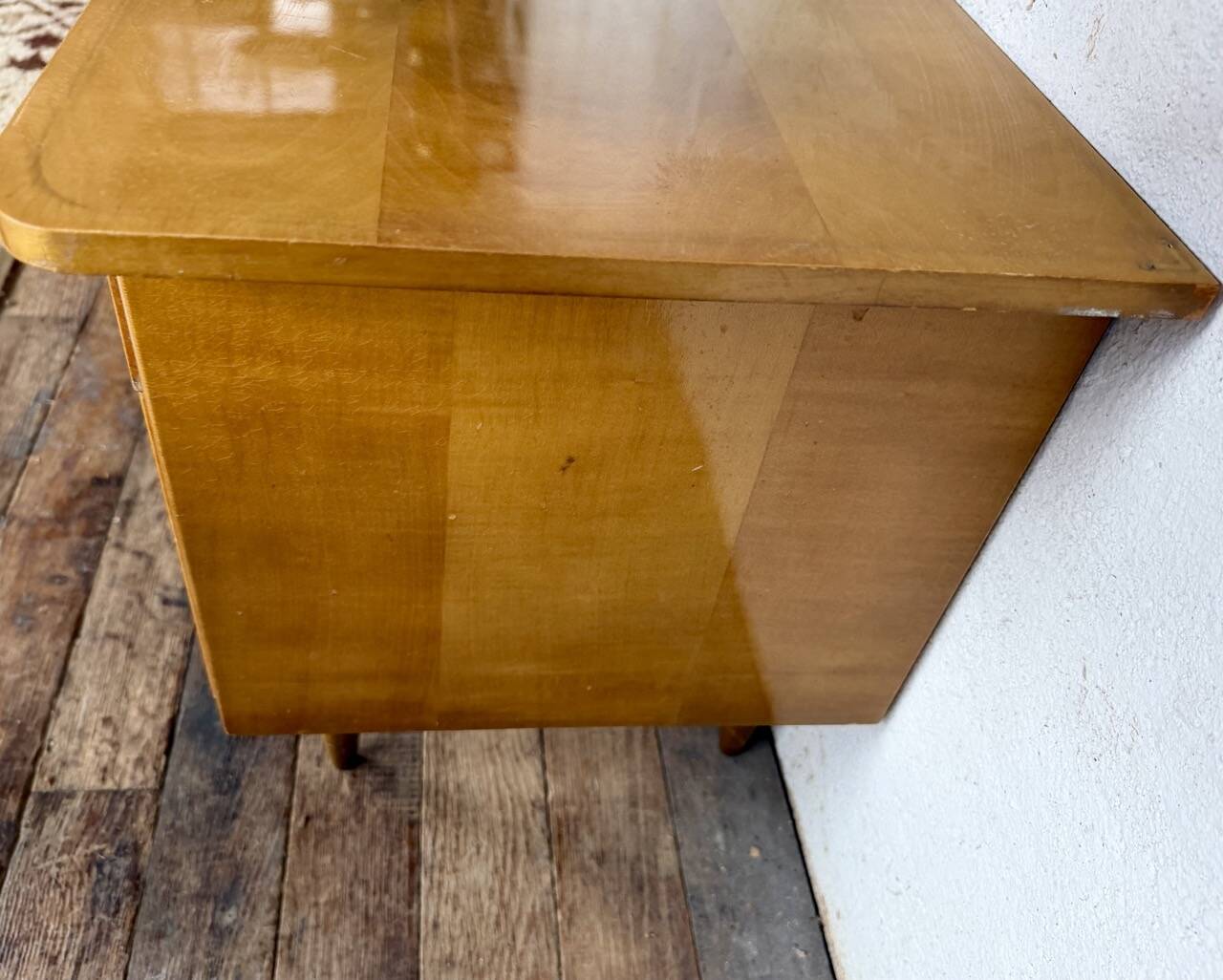 Vintage bedside tables / compass leg nightstand