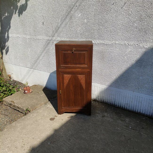 Small storage cabinet 30s