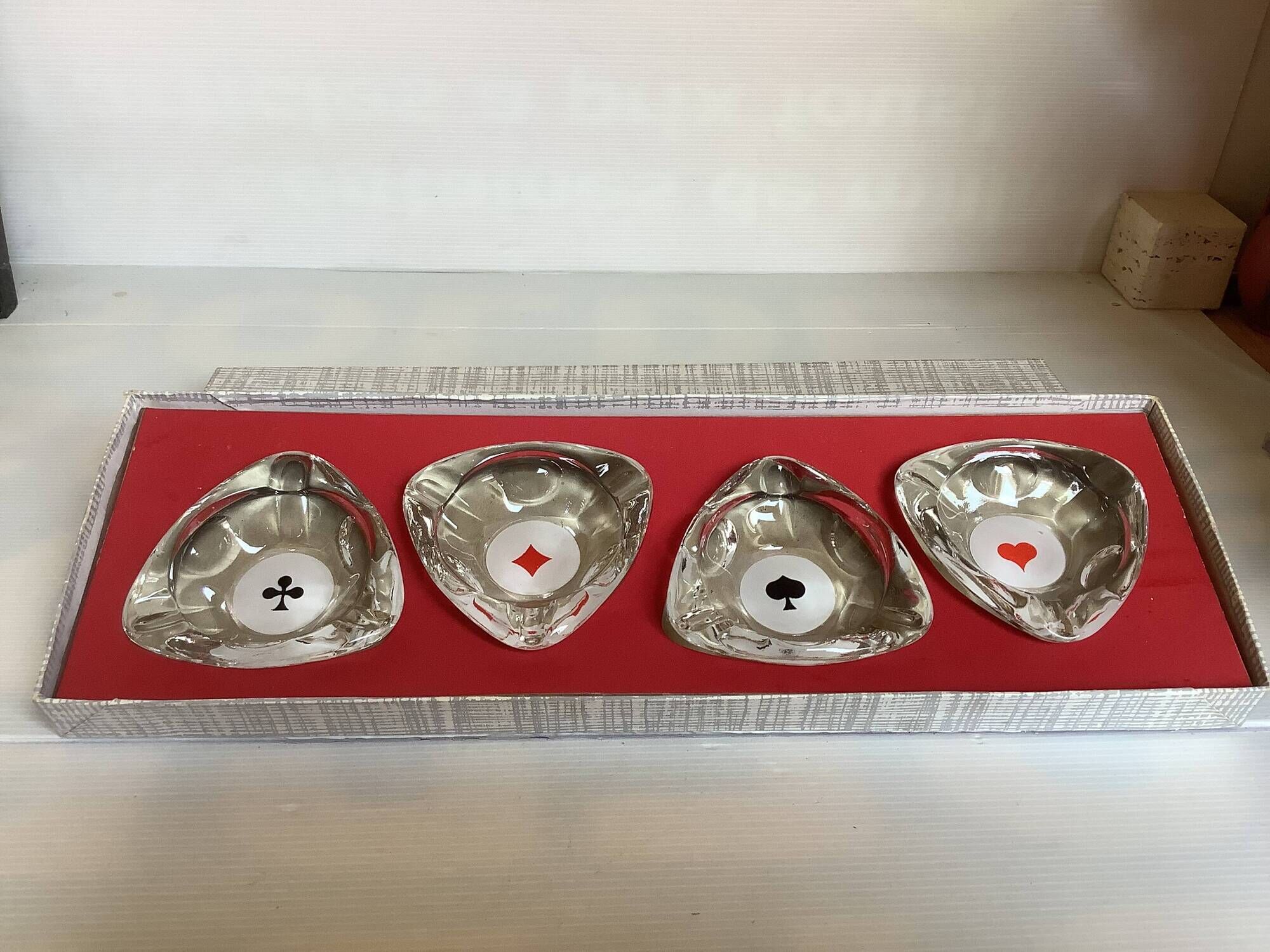 Four ashtrays playing cards spade diamond club heart
