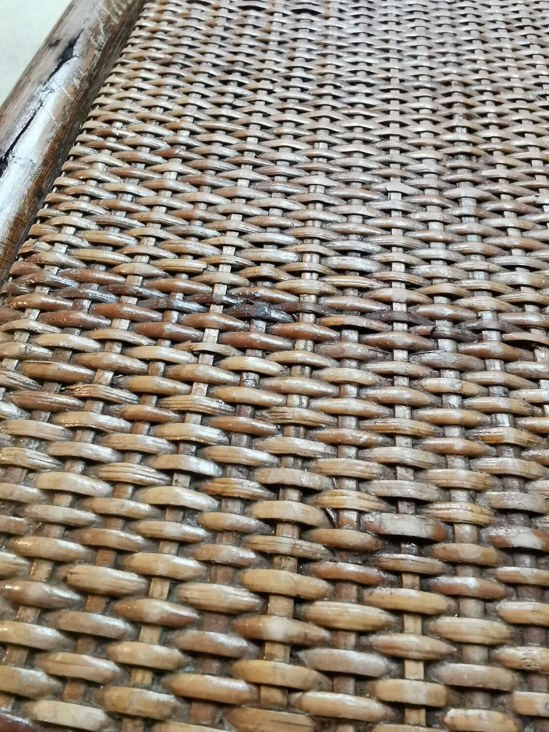 Table rotin