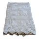 Dessus de lit / nappe / rideau ancien en crochet