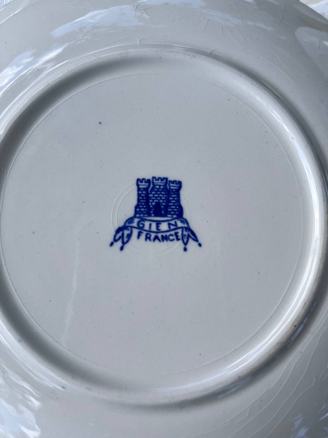 8 dessert plates in old Gien earthenware