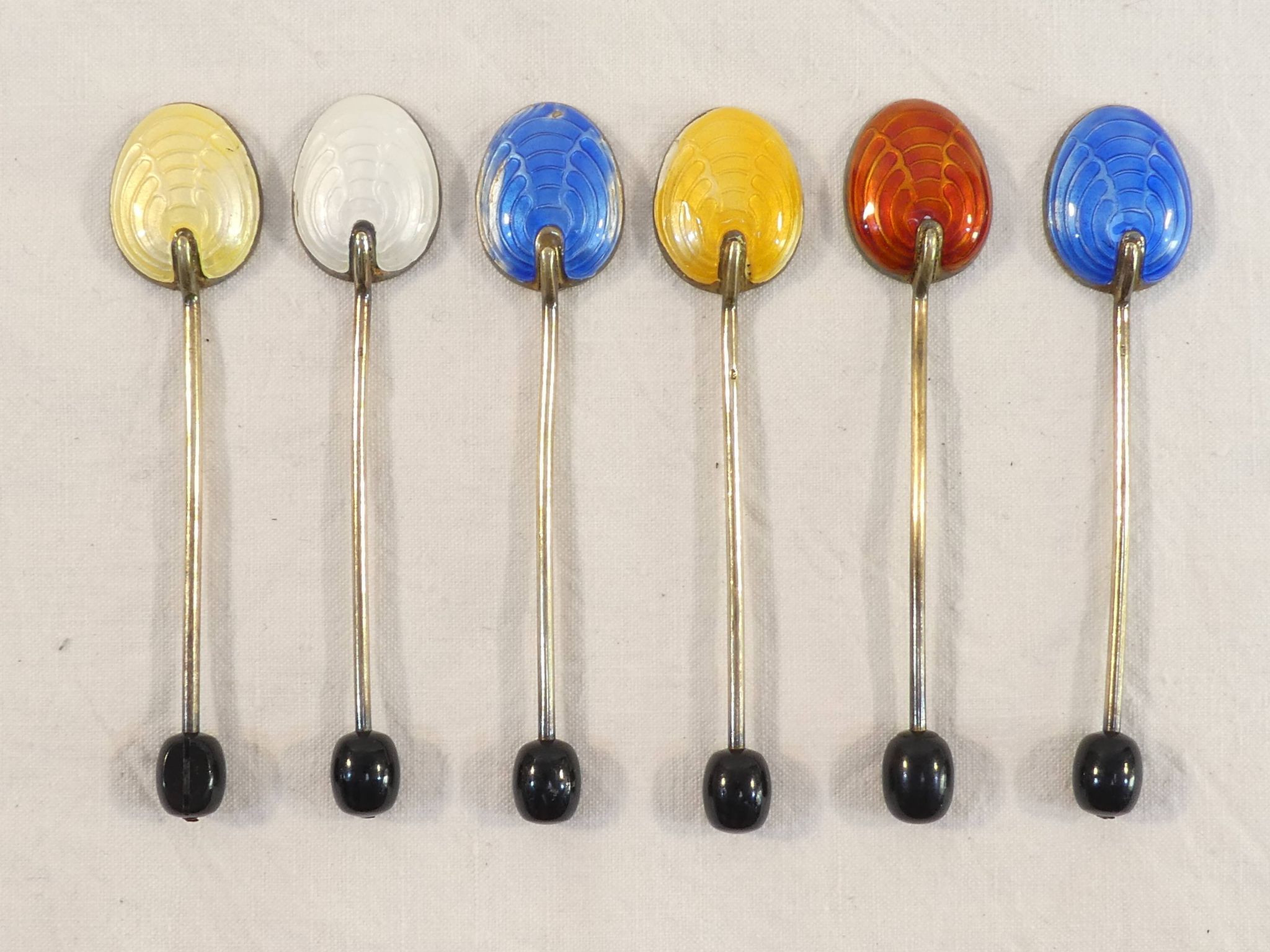 6 mocha spoons in solid silver vermeil and enamelled silver lion passant