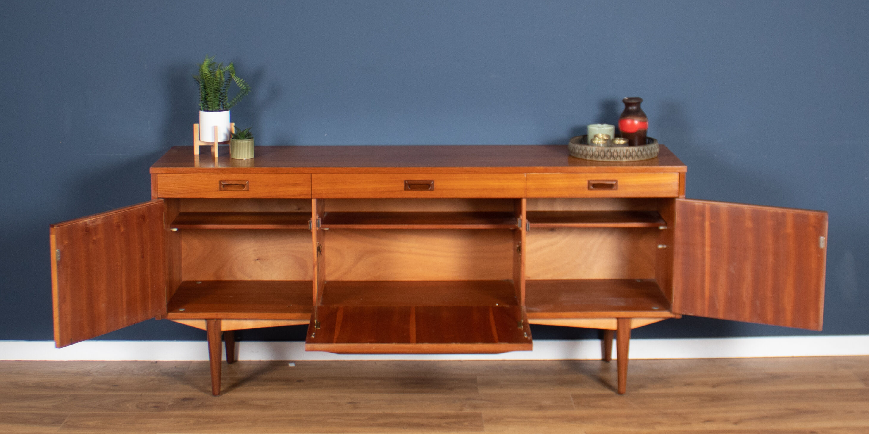 Eon teak sideaboard by Elliots of Newbury 1960s