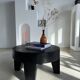 Coffee table en bois massif monoxyle noir